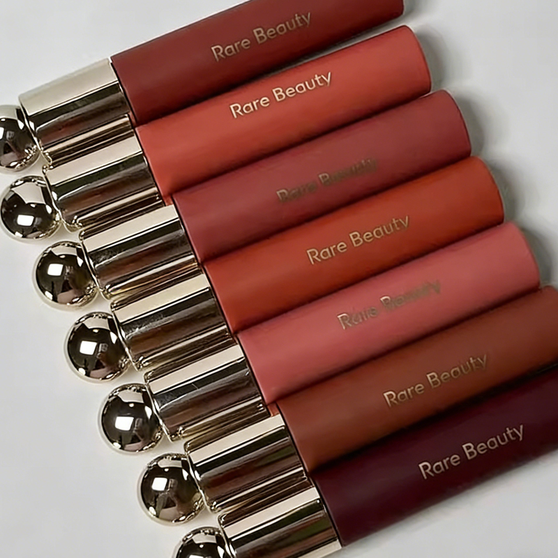 Rare Beauty 7-Colors Soft Pinc - Rare Beauty Makeup Kit recensione e prezzo