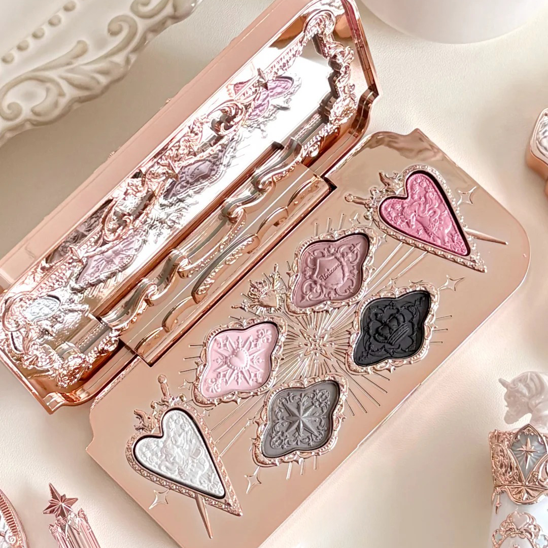 Flower Knows Knight Unicorn Ey - Beauty Makeup Palette recensione e prezzo