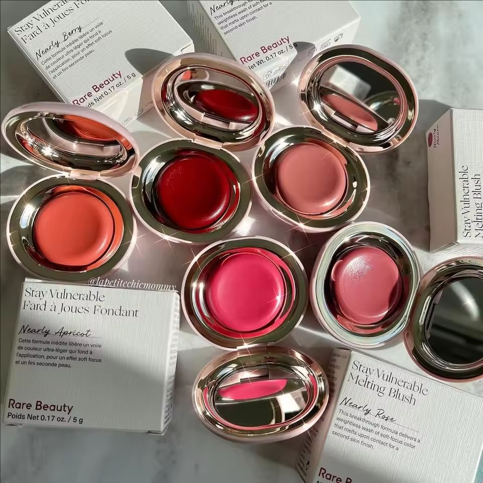 Hot Rare Beauty Rose Neutral M - Rare Beauty Makeup Kit recensione e prezzo