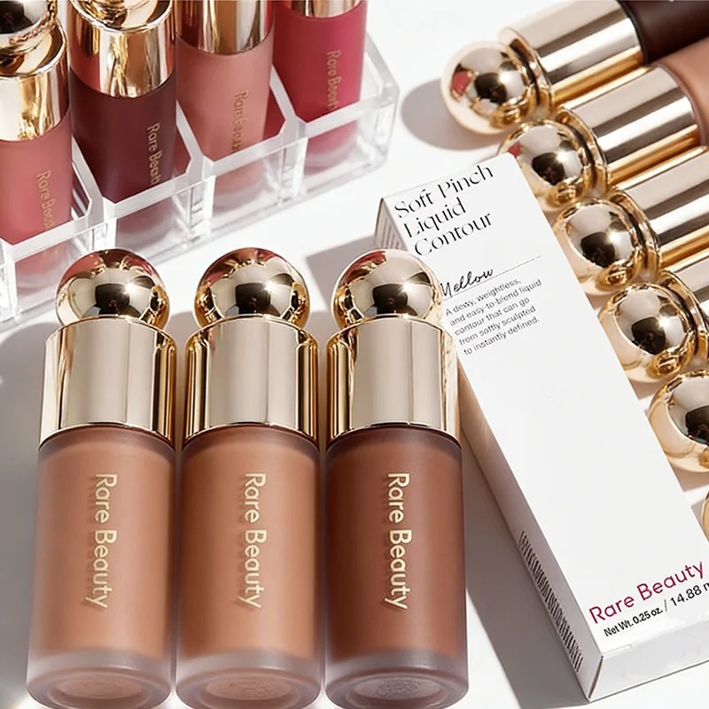 Rare Beauty Liquid Contour Mak - Rare Beauty Makeup Kit recensione e prezzo